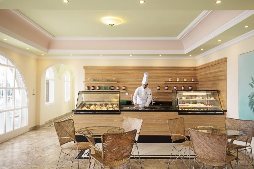 18-mitsis-kos-familyvillage-rest-creperie-gelateria