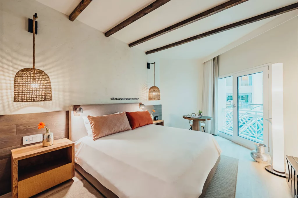 auabr-king-resort-3149-hor-clsc