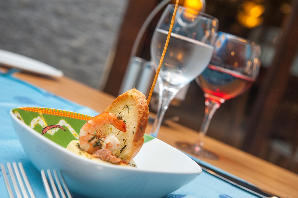 Sea-Planet-Restaurant-11