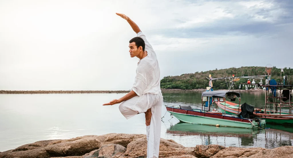 anantara_lawan_sunrise_yoga_1920x1037