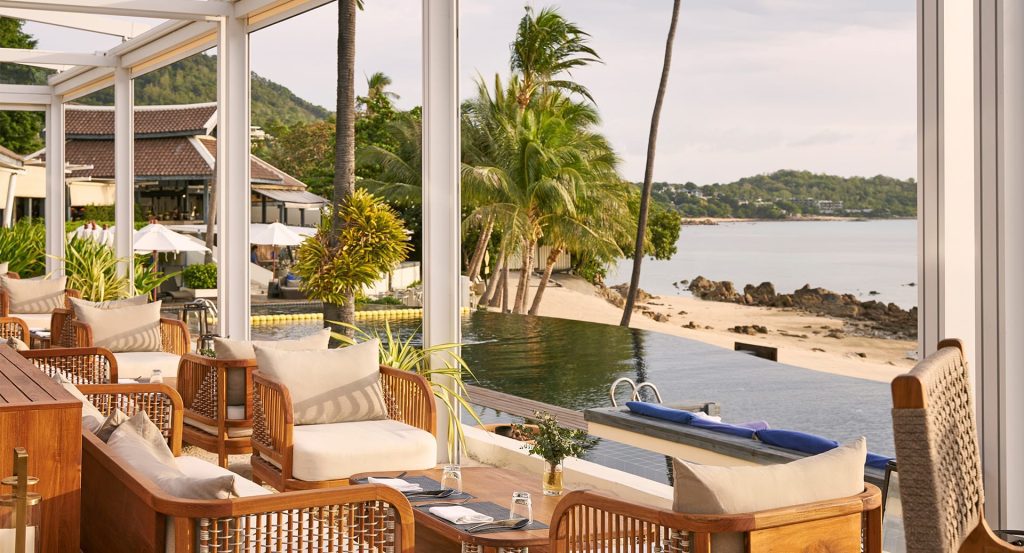 sandal–chilling-and-seating