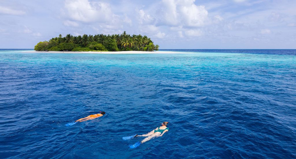 vfar_excursions_snorkeling_1920x1037