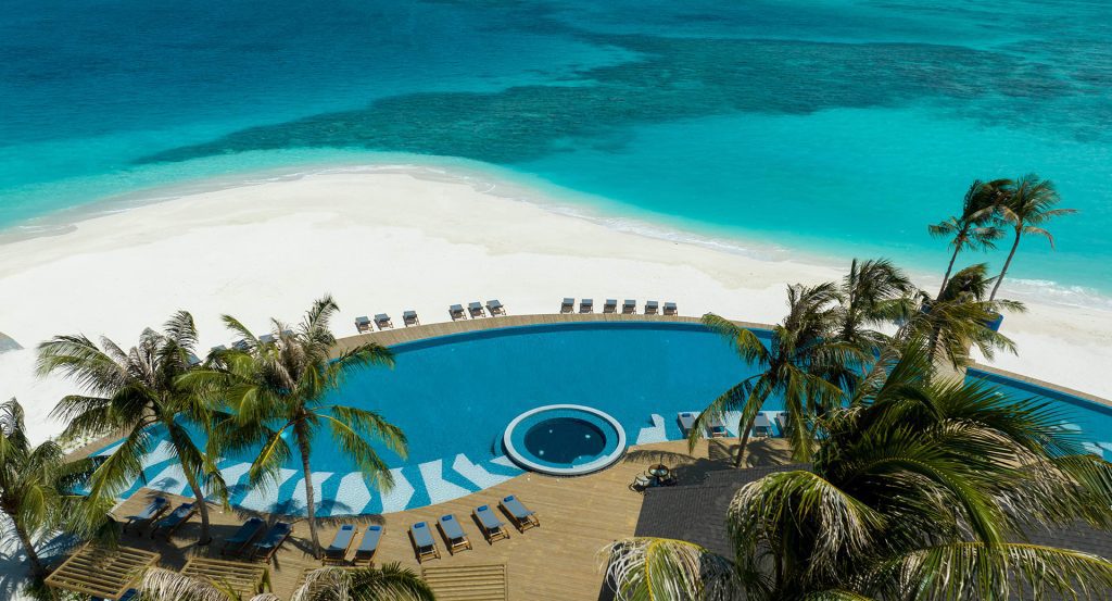 vfar_restaurant_skipjack_pool_aerial-4_1920x1037